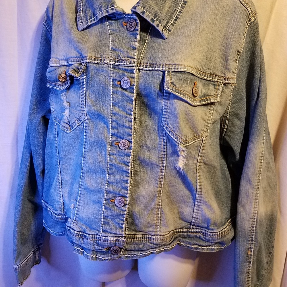 Amethyst Jean Jacket Women's Y2K Sz 3x Denim Collared Distressed Cropped JR - Picture 4 of 6